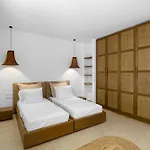 Villa Asana 2